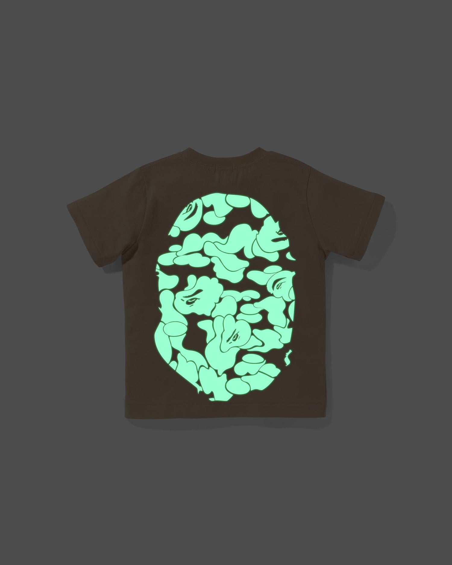 NEW【A BATHING APE】NEON CAMO BIG APE HEAD TEE Tシャツ NEON CAMO BIG APE HEAD TEE | bape.com