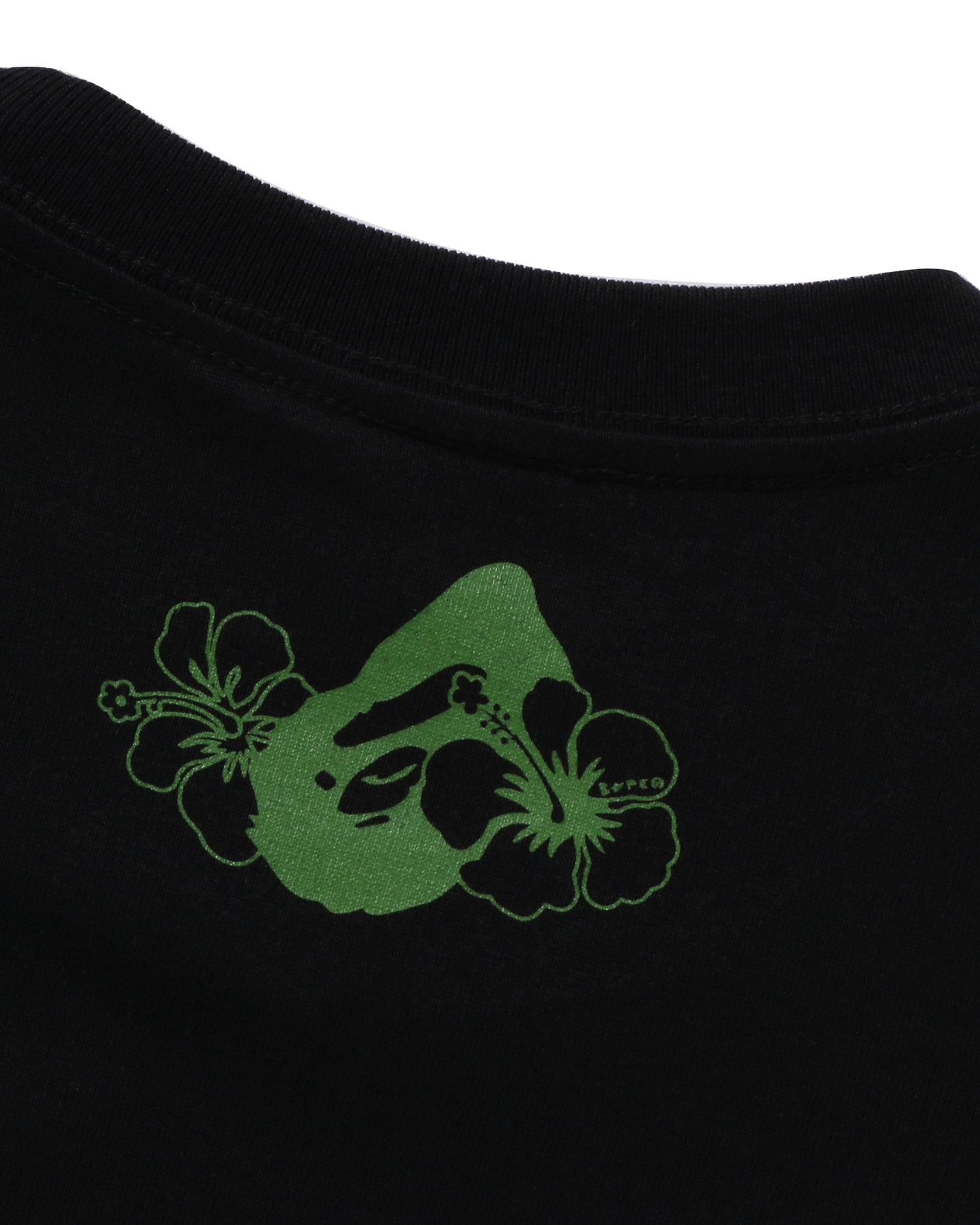 A BATHING APE® Abc Resort Camo Ape Head Tee | Bape official