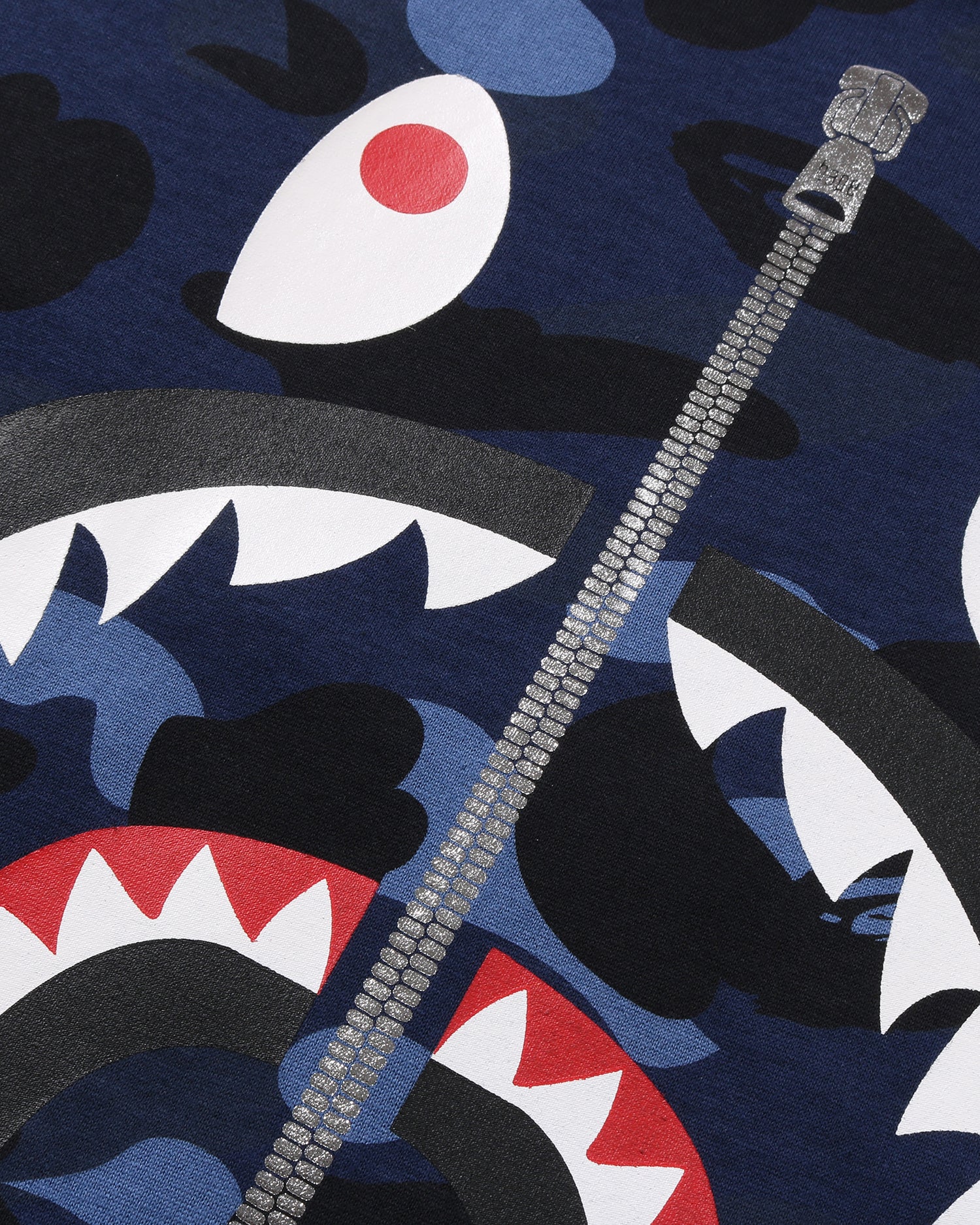 A BATHING APE バケハ A BATHING APE® Color Camo Shark Tee | Bape official website