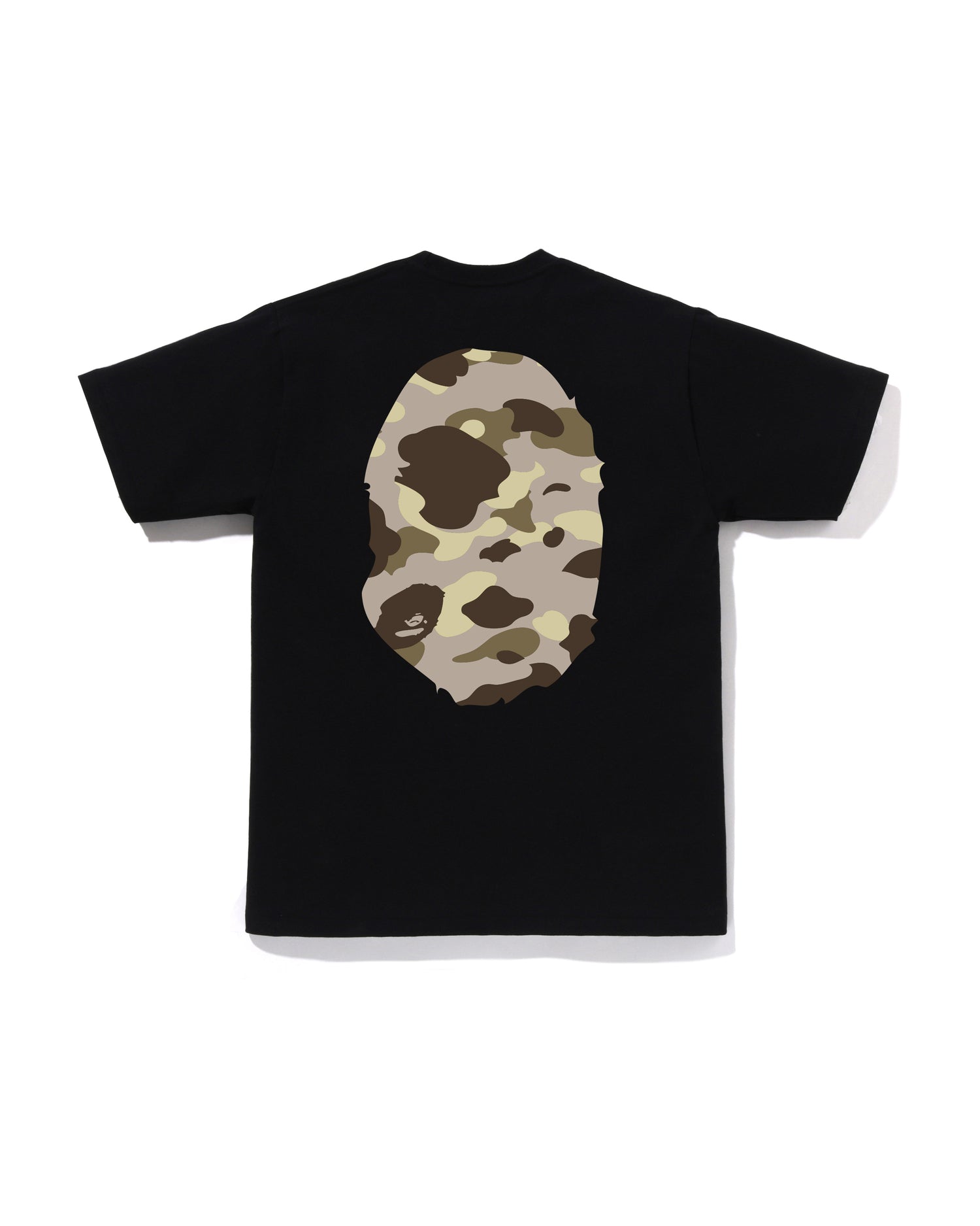 【正規品】A BATHING APE カモフラ柄 Ape Head Tシャツ A BATHING APE® Color Camo Big Ape Head Tee | Bape official website