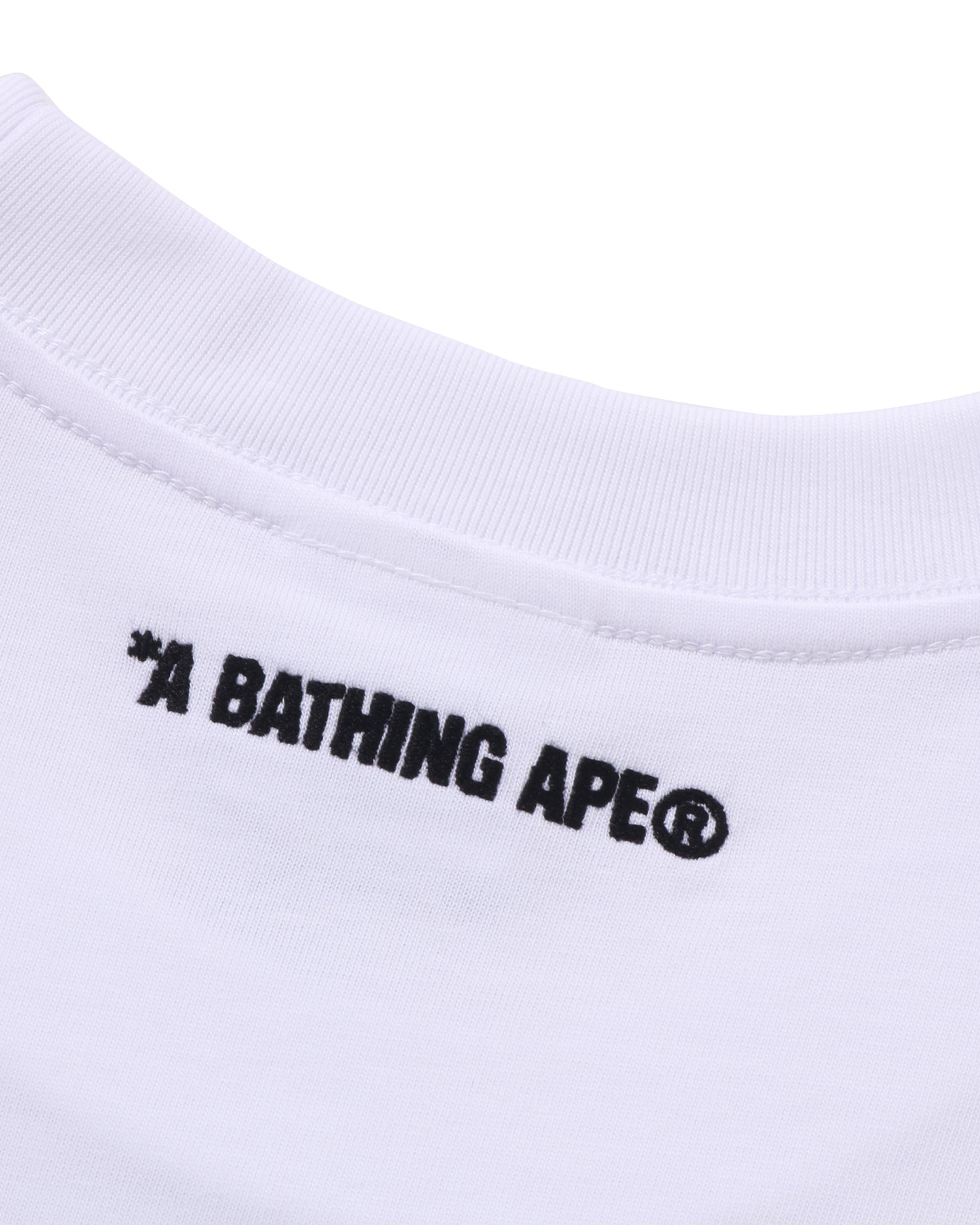 A BATHING APE® One Point BAPE Bee Relaxed Fit Tee | Bape official