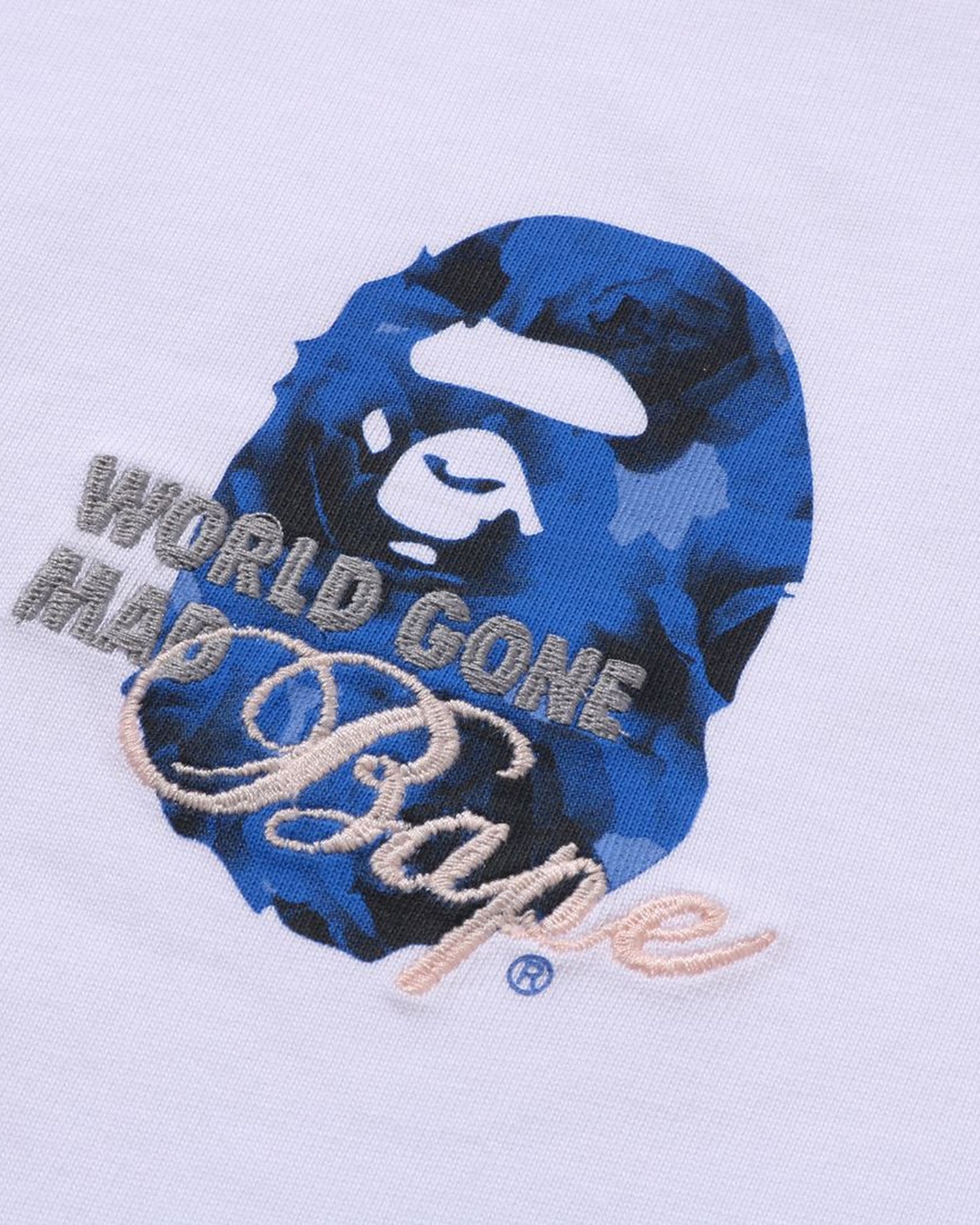A BATHING APE® Floral Solid Camo Medium Ape Head Relaxed Fit Tee