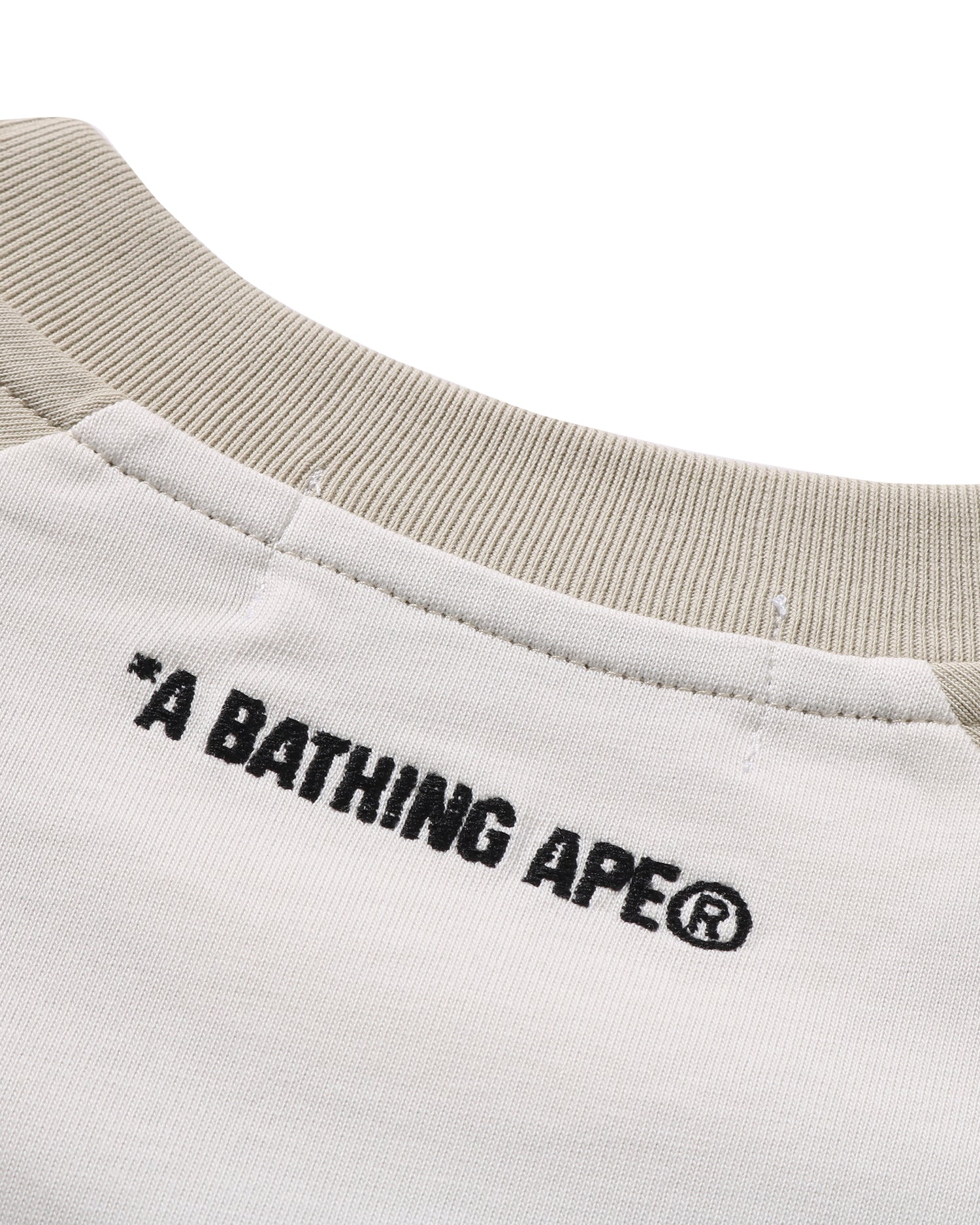 A BATHING APE® One Point Relaxed Fit Raglan Tee | Bape official