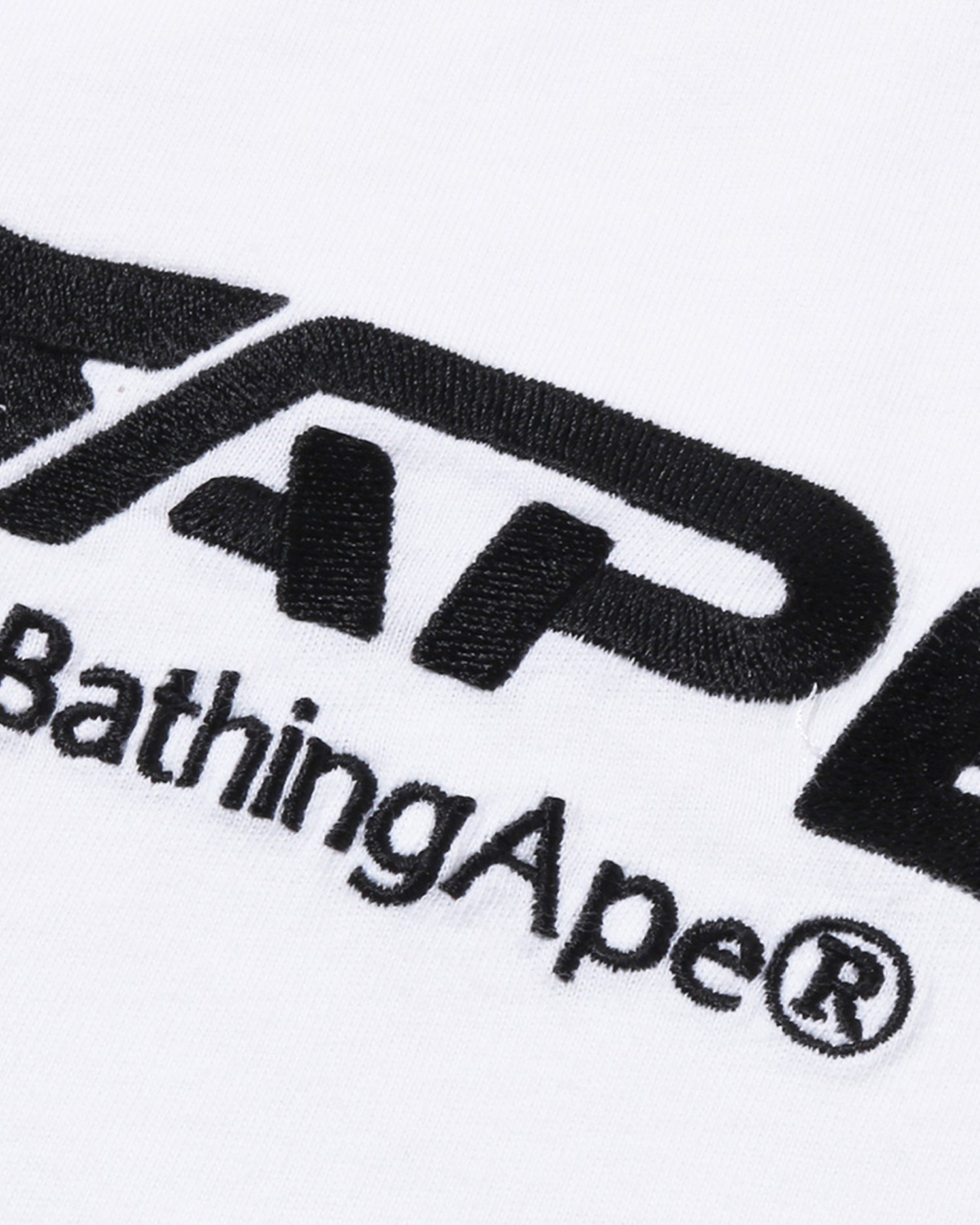 A BATHING APE® Ape Face Logo Shrunk Fit Tee | Bape official