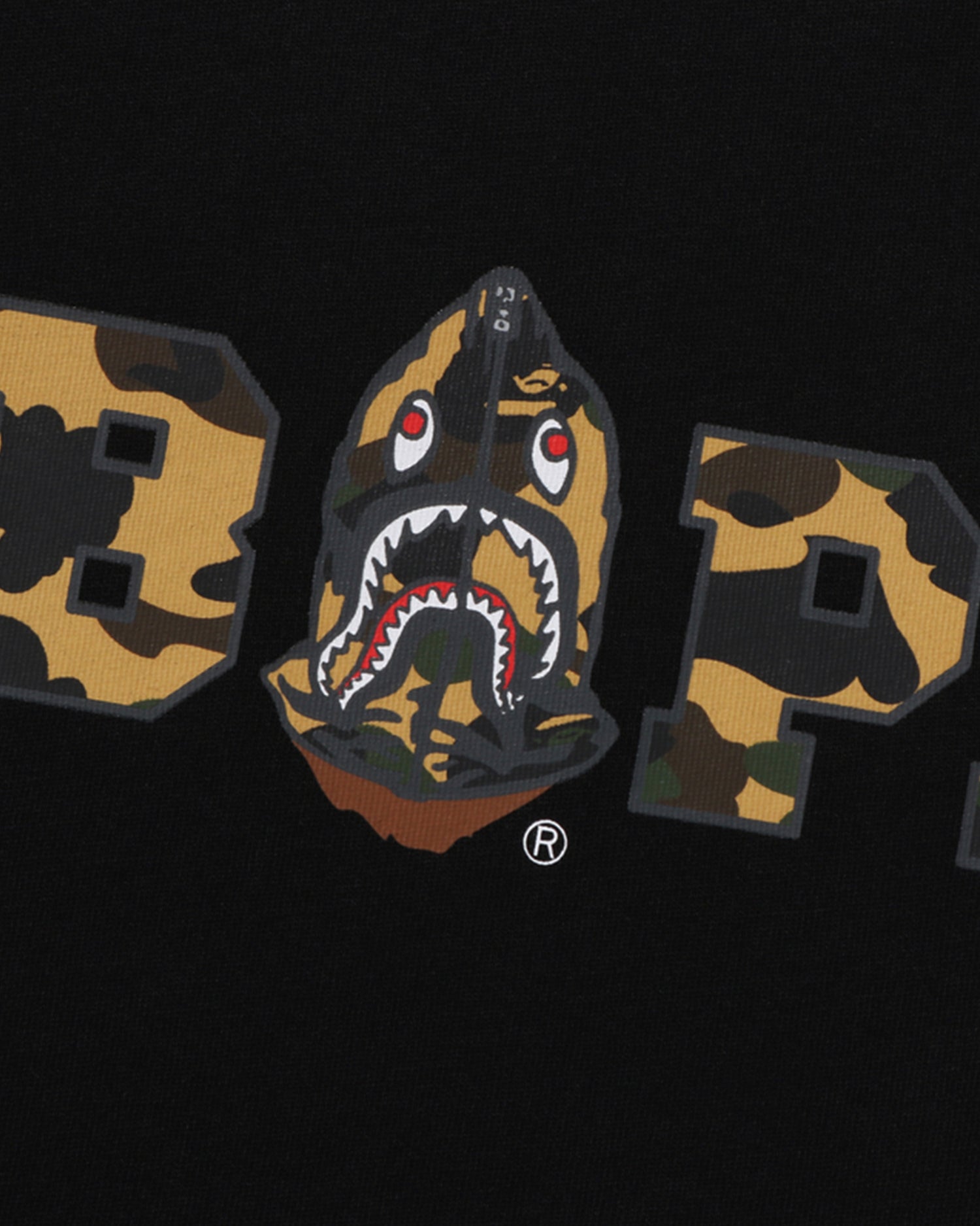 A BATHING APE® 1st Camo BAPE Logo Relaxed Fit Tee | Bape official