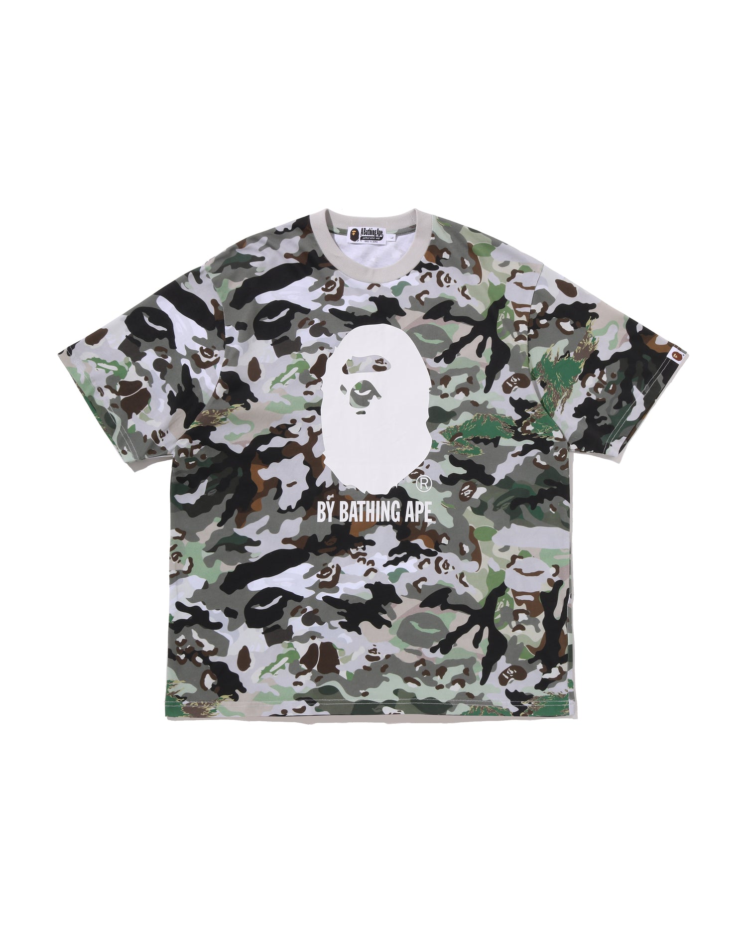 A BATHING APE – INT.BAPE.COM