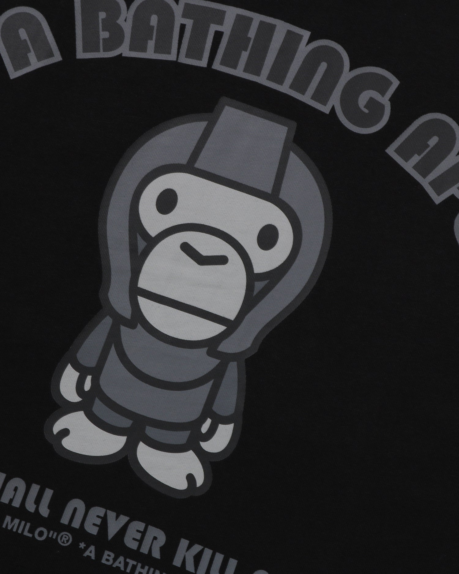 A Bathing Ape – INT.BAPE.COM