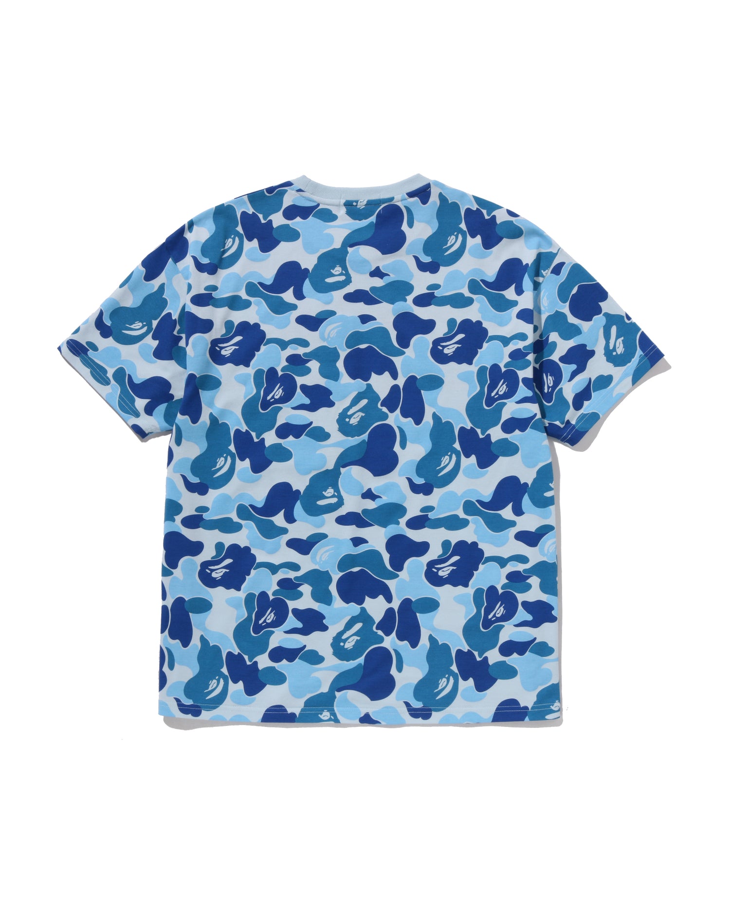 A BATHING APE – INT.BAPE.COM