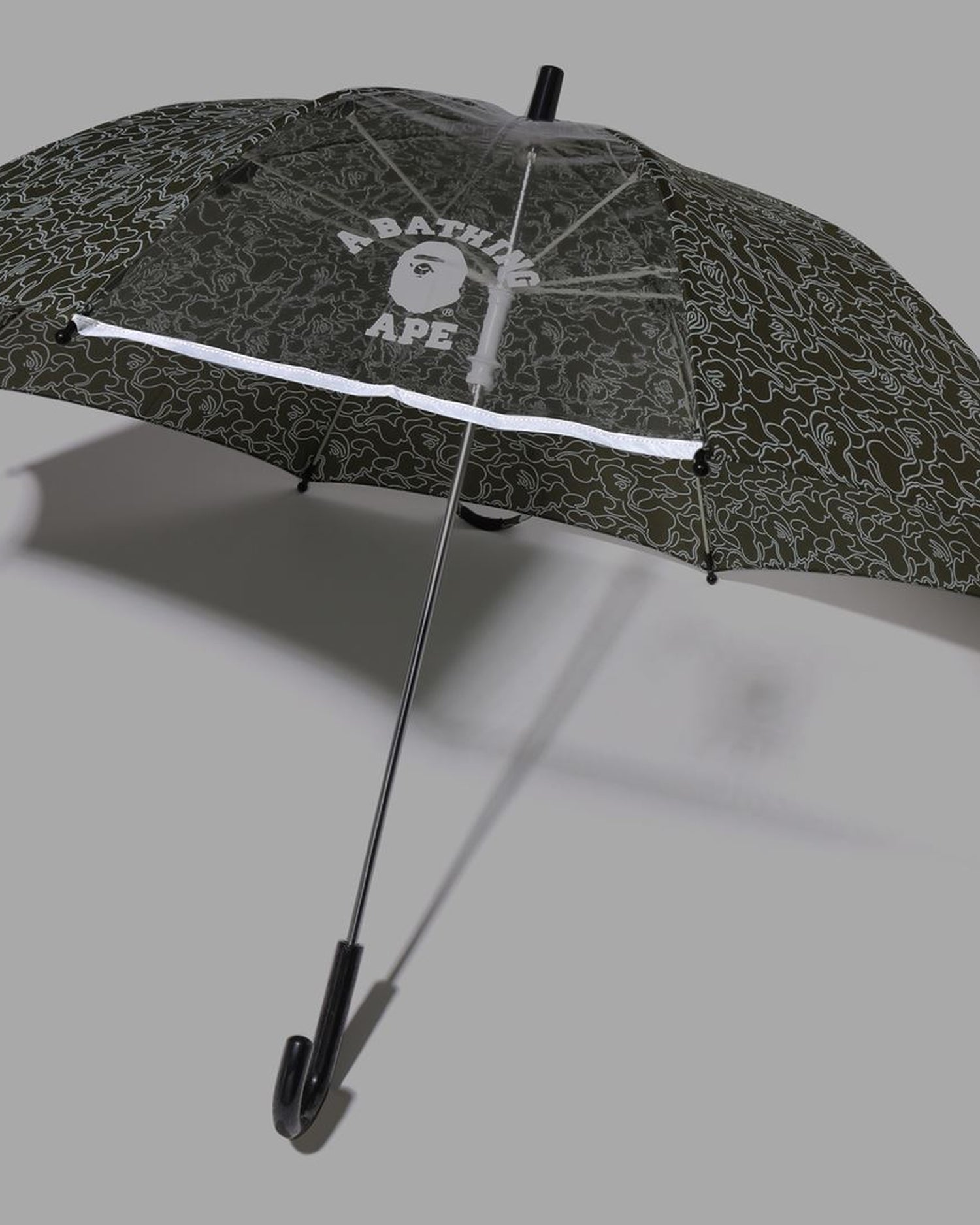 A BATHING APE® Kids Neon Camo College Umbrella | Bape official