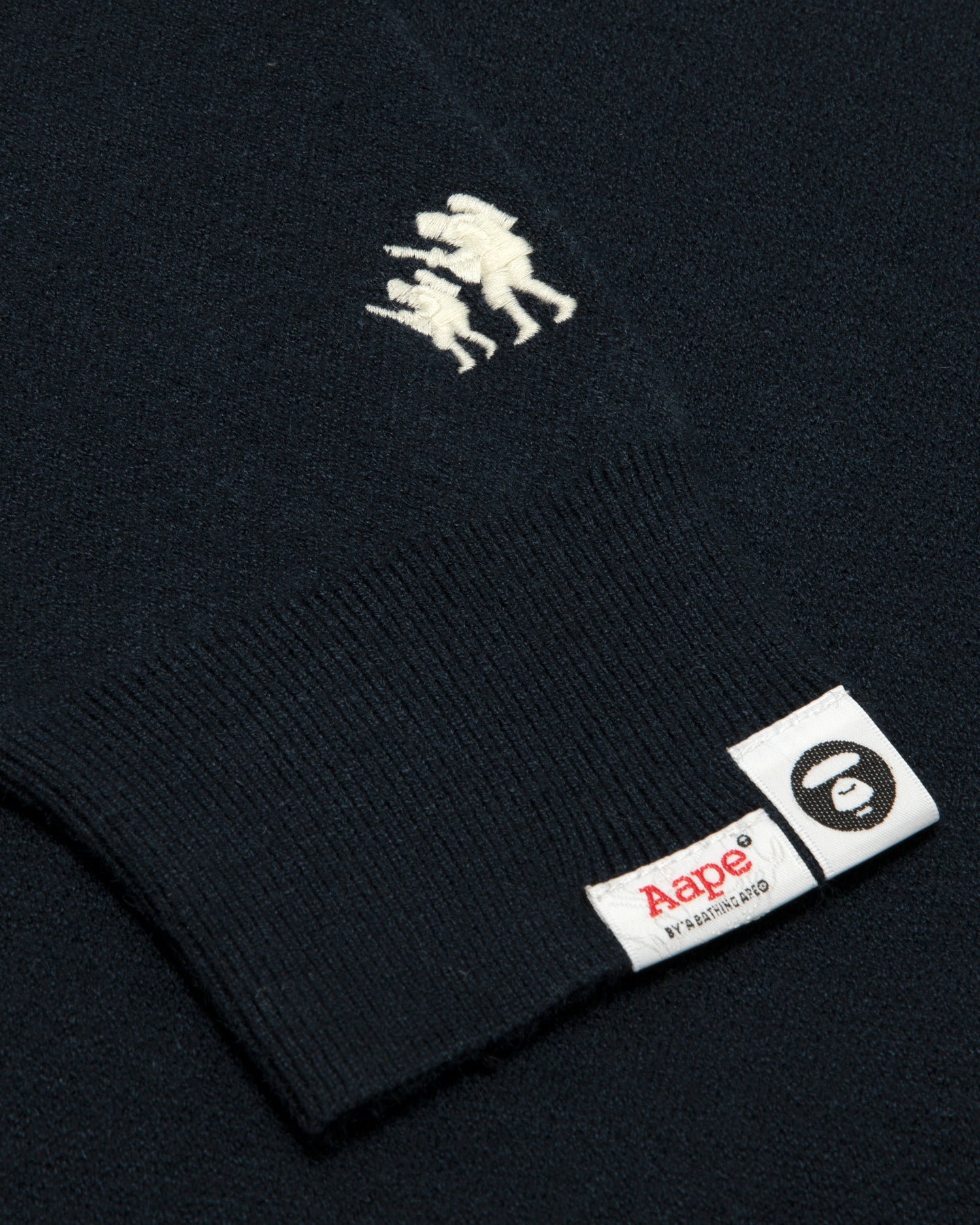 Aape AAPE UNVS moonface logo crew neck knit sweatshirt