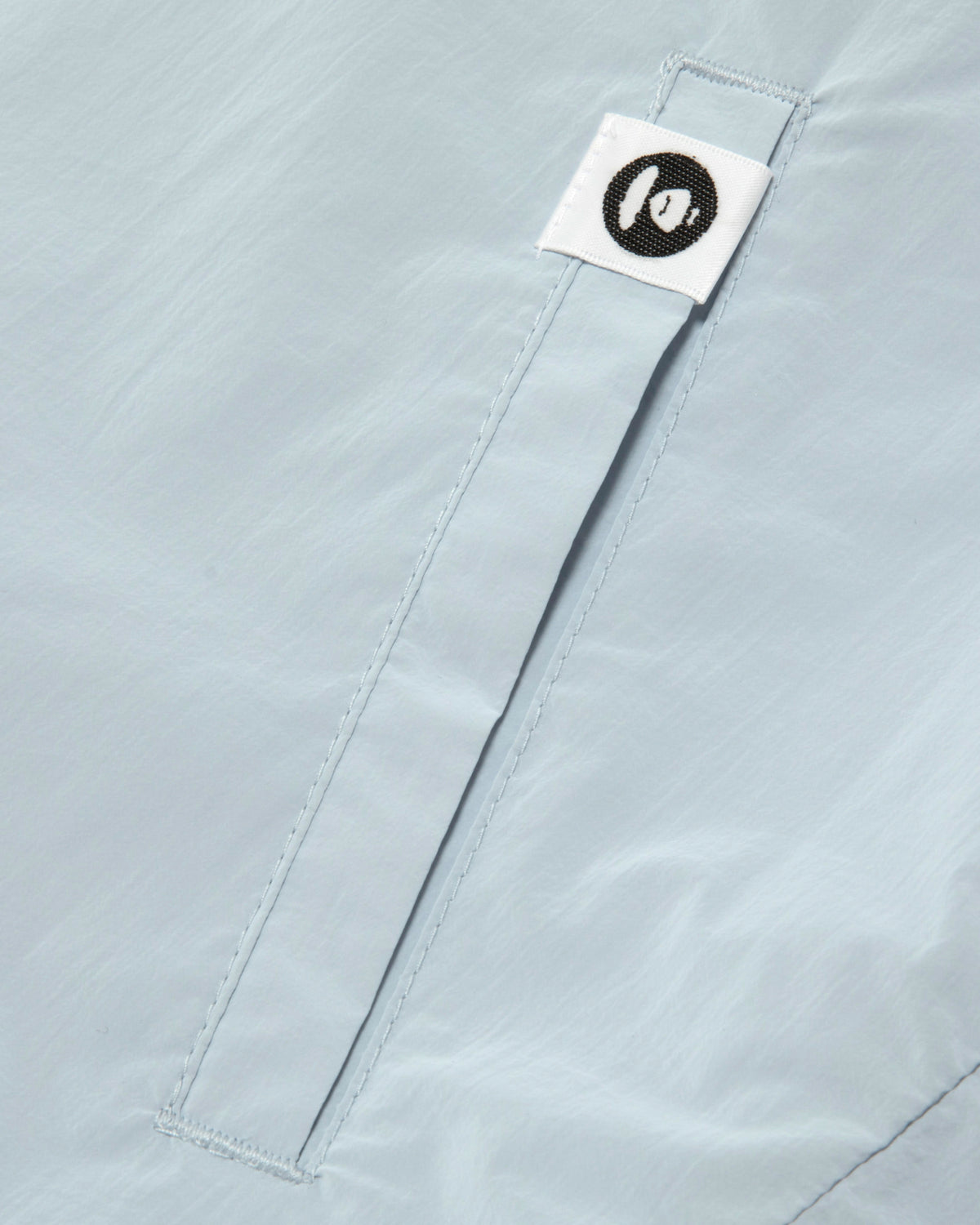 AAPLJW7756XXPBLL-pdp-4.jpg