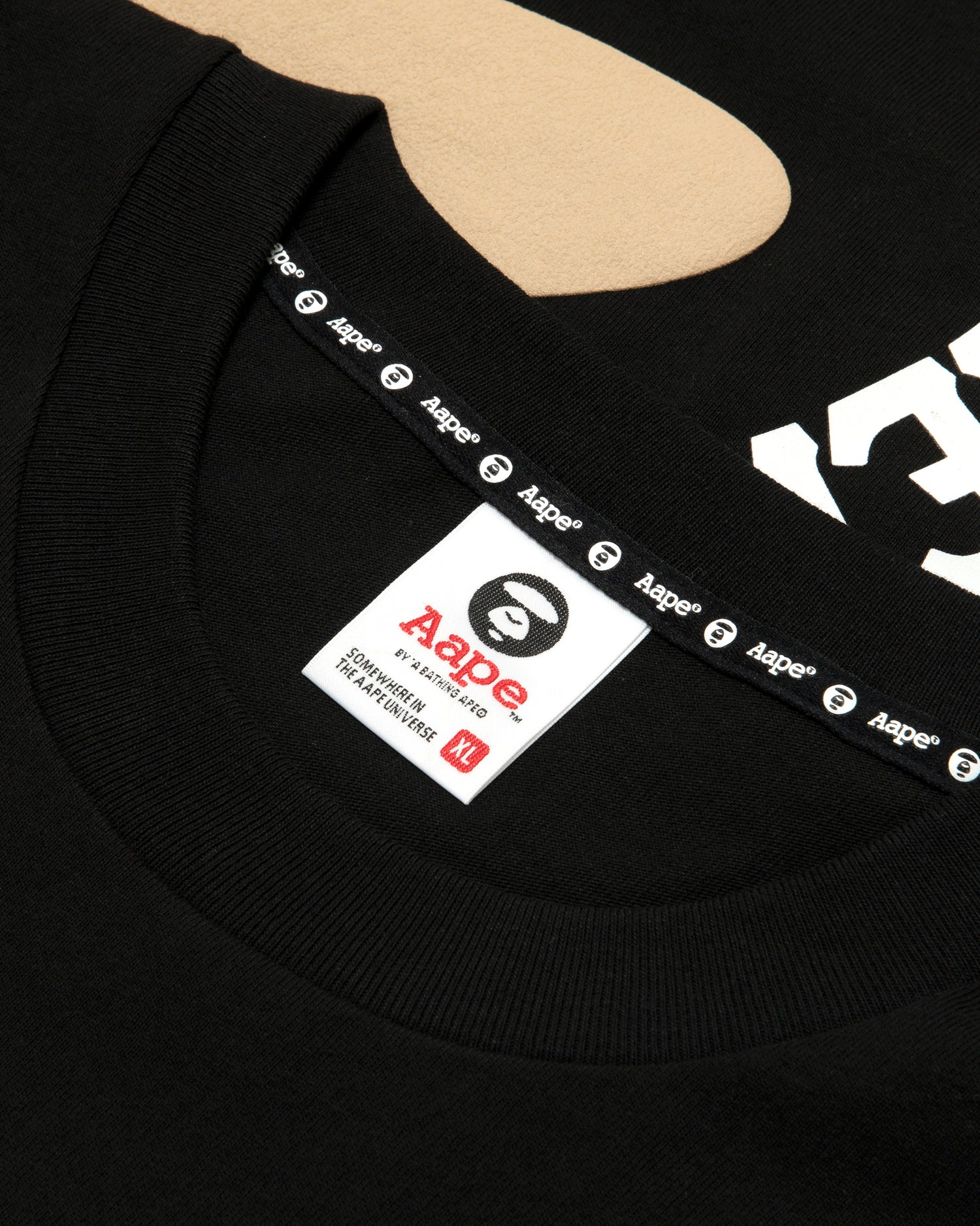 Aape Moonface logo long sleeve tee | Bape official website