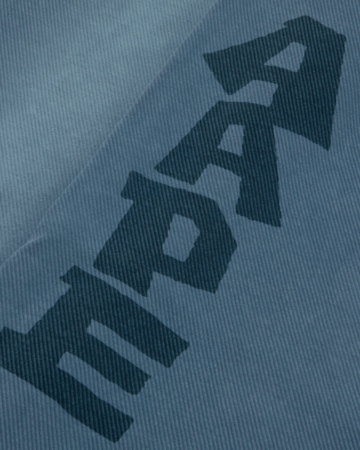 AAPPTMC648XXPBLE-pdp-4.jpg
