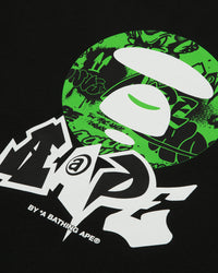 Graphic tee