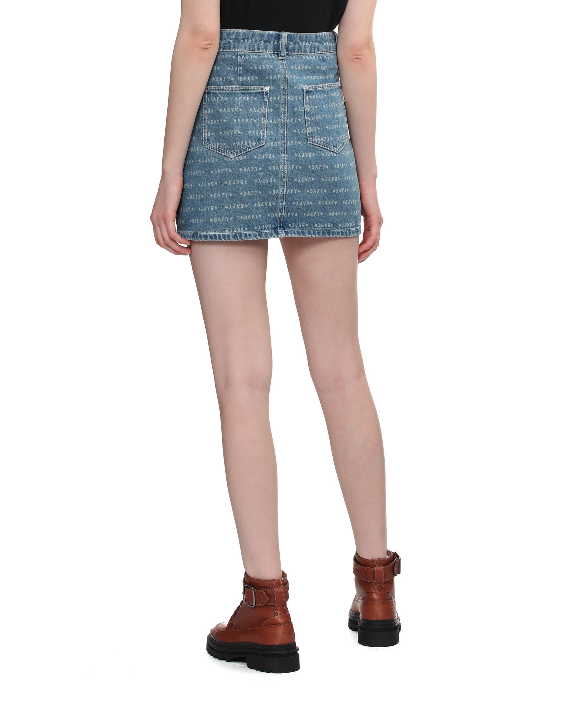 【関税込み】VETEMENTS 'Graffiti Monogram' skirt Vetements Graffiti Monogram Mini Skirt – Cettire