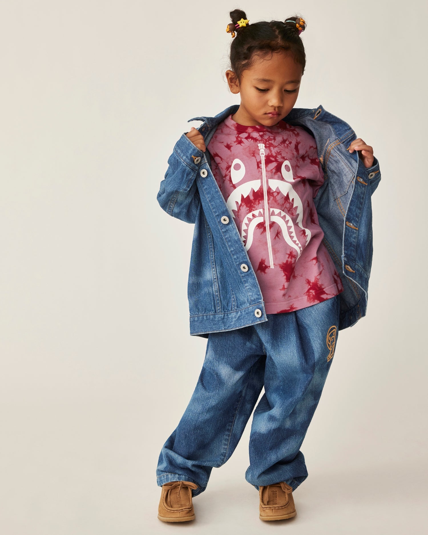 A BATHING APE® Kids Milo High Tone Bleach Loose Fit 10oz