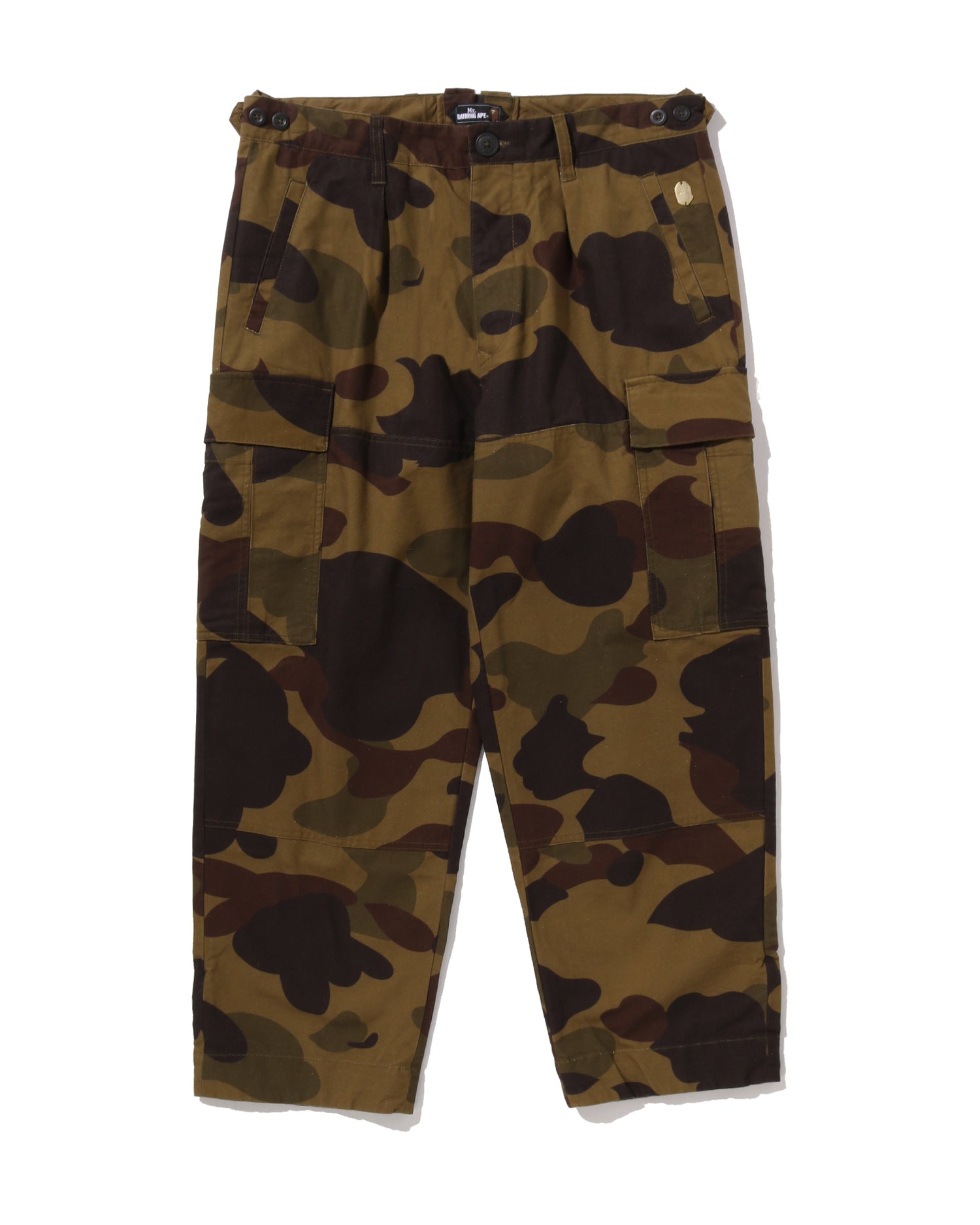 A BATHING APE モンキーパンツ オリーブ SAINT Mxxxxxx St. Ape Track Pants x BAPE® in Green | SVD USA
